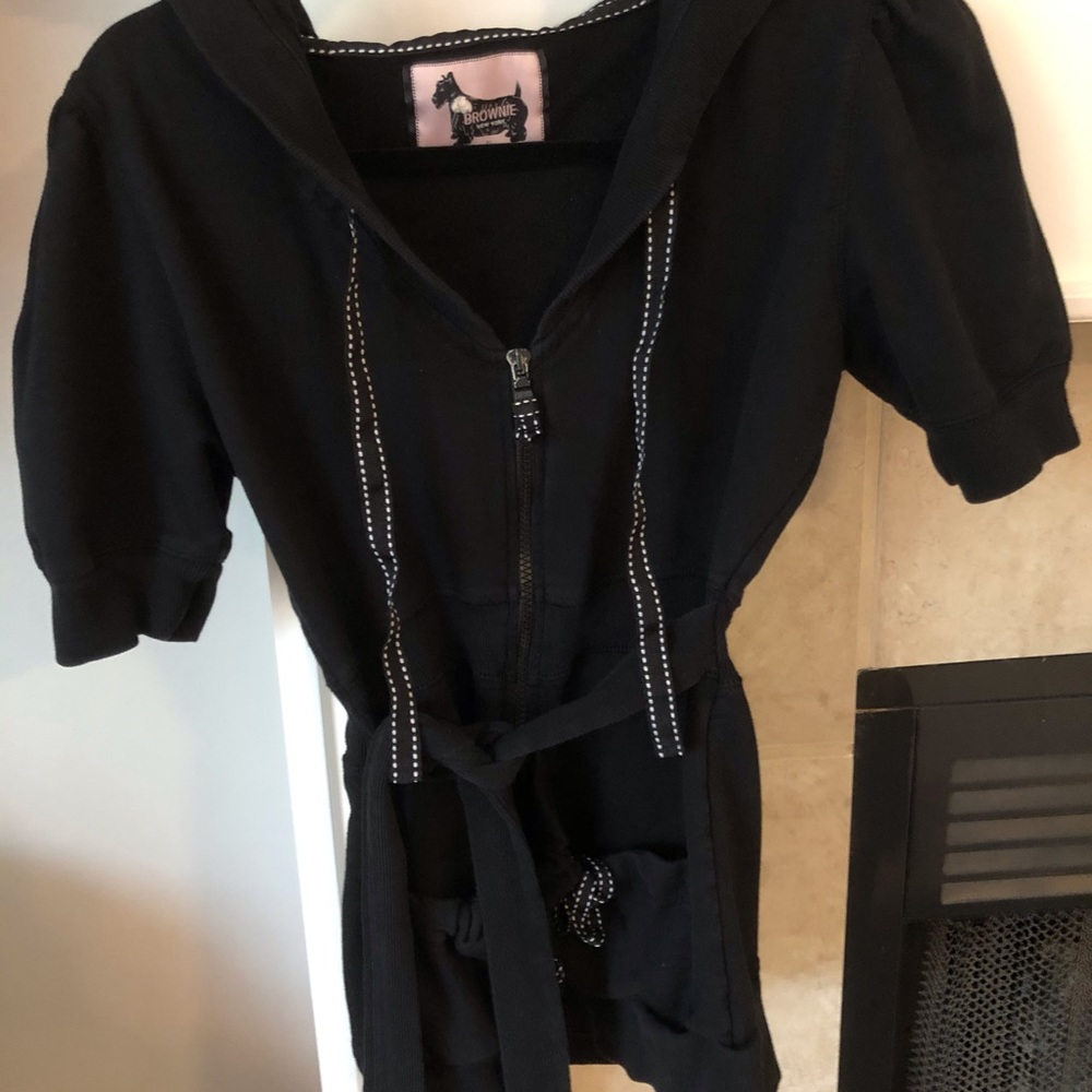 Brownie New York hoodie, Super cute with tie belt